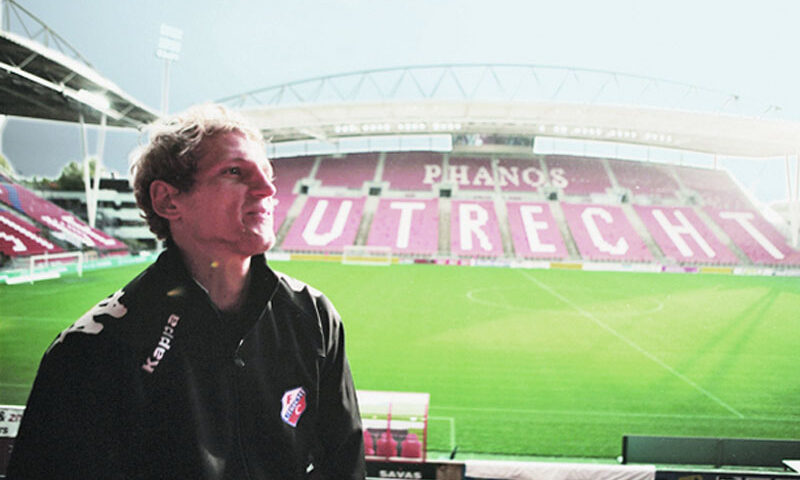 Gest unic pentru Neşu: contract pe viaţă la Utrecht